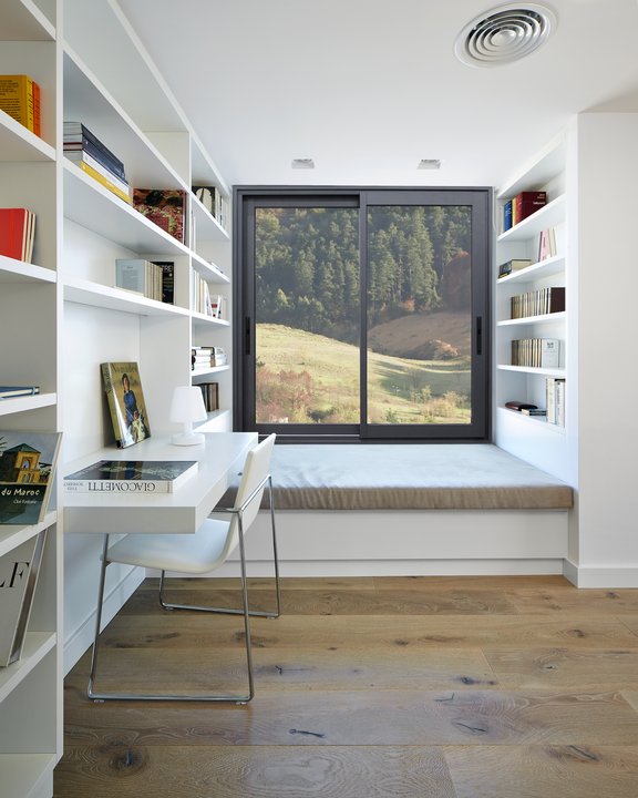 Cortizo 4900 sliding window in a study